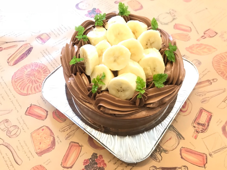 生チョコバナナのデコレーション Cake Salon パティスリーf 群馬県藤岡市 ホームページ